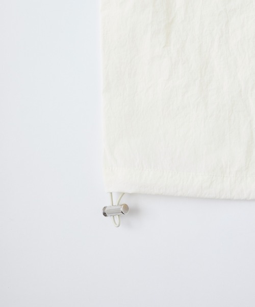 MONO-MART LADY'S(モノマートレディース)の「ナイロンミリタリータックワイドスノーパンツ(カーゴパンツ・レディース・ホワイト/ブラック/カーキ/サックスブルー/ピンク・S/M)」の14枚目の写真