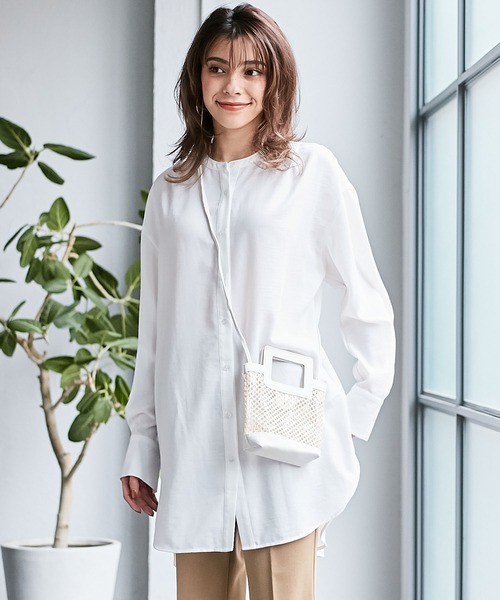 Days(デイズ)の「【Oeillet】ヴィンテージツイルバンドカラーシャツチュニック(ウイエ)(シャツ/ブラウス・レディース・グレー/オフホワイト/ライトグリーン・M/LL/L)」の1枚目の写真