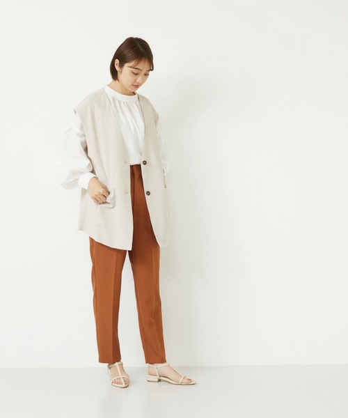 menue（メヌエ）の「ポインテッドトゥ 華奢Tストラップサンダル（サンダル・レディース・グレイッシュベージュ/ブラック/アイボリー/シルバー/ラベンダー・XS/S/M/L/LL/3L）」の6枚目の写真