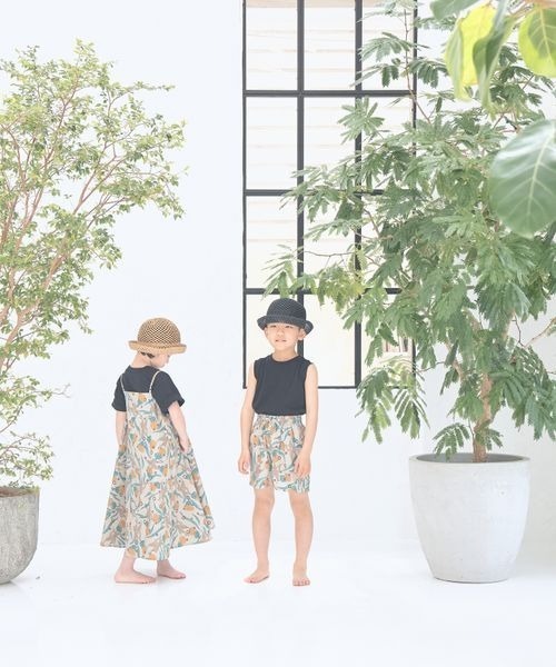 LOWRYS FARM（ローリーズファーム）の「ＵＳＡロングタンク＊　177852（タンクトップ・キッズ・ホワイト/ブラック/グリーン/ピンク・140cm/150cm/110cm/130cm/120cm）」の21枚目の写真