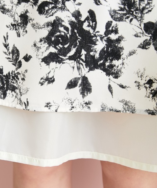 marun（マルン）の「＜大きいサイズ＞ バックリボンプリントスカート marun（スカート・レディース・ブラック系/ホワイト系・L/LL/3L/4L/5L）」の14枚目の写真