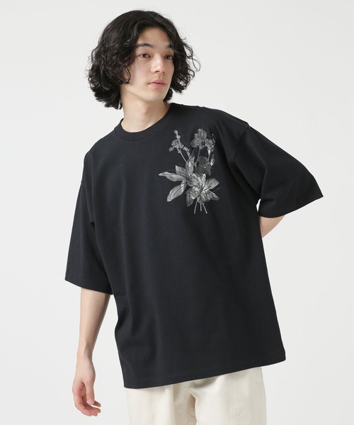 NANO universe（ナノユニバース）の「LB.04/フラワープリント刺繍Tシャツ（Tシャツ/カットソー・メンズ・ホワイト/ブルーグリーン/スミクロ・L/M/S）」の3枚目の写真