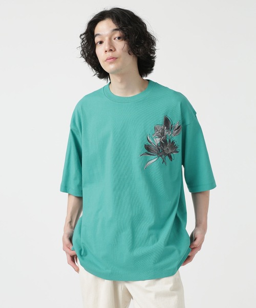 NANO universe（ナノユニバース）の「LB.04/フラワープリント刺繍Tシャツ（Tシャツ/カットソー・メンズ・ホワイト/ブルーグリーン/スミクロ・L/M/S）」の6枚目の写真