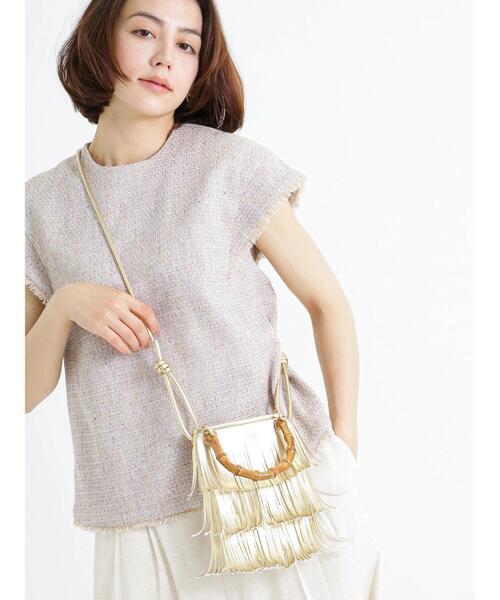 Te chichi(テチチ)の「フリンジミニショルダーバッグ(ハンドバッグ・レディース・シルバー/ゴールド/ブラック・F)」の5枚目の写真