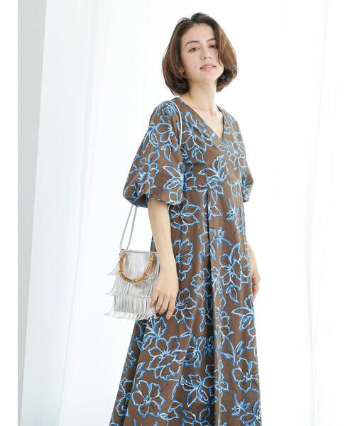 Te chichi(テチチ)の「フリンジミニショルダーバッグ(ハンドバッグ・レディース・シルバー/ゴールド/ブラック・F)」の8枚目の写真