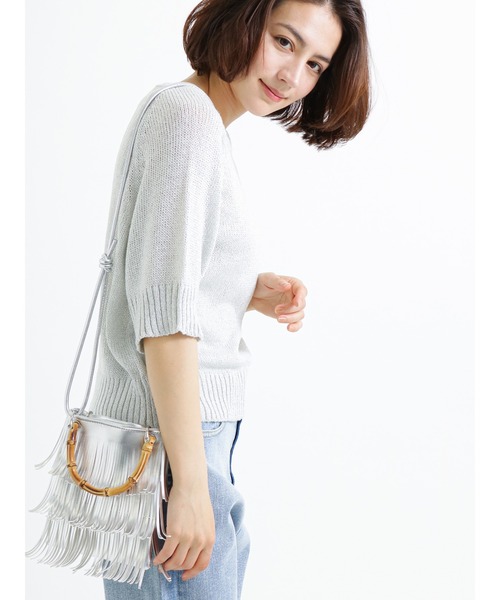Te chichi(テチチ)の「フリンジミニショルダーバッグ(ハンドバッグ・レディース・シルバー/ゴールド/ブラック・F)」の2枚目の写真