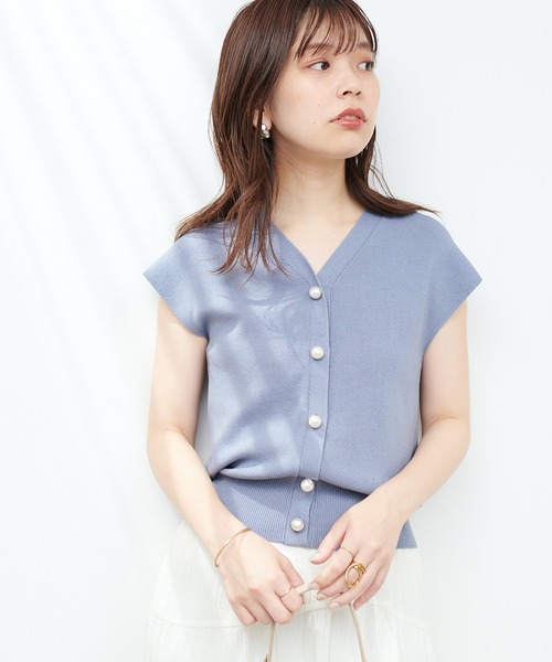 natural couture（ナチュラルクチュール）の「BIGパールノースリニット（タンクトップ・レディース・ブラック/ブルー/アイボリー/モカ・FREE）」の17枚目の写真