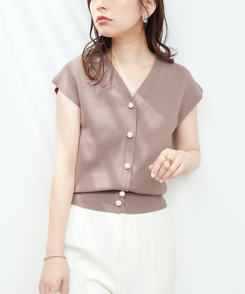 natural couture（ナチュラルクチュール）の「BIGパールノースリニット（タンクトップ・レディース・ブラック/ブルー/アイボリー/モカ・FREE）」の14枚目の写真