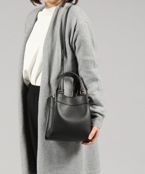 Elura（エルーラ）の「リュクスエアリー変形ショルダー（ハンドバッグ・レディース・ベージュ/ブラック系その他/ブラック/オフホワイト・ONE SIZE）」の6枚目の写真