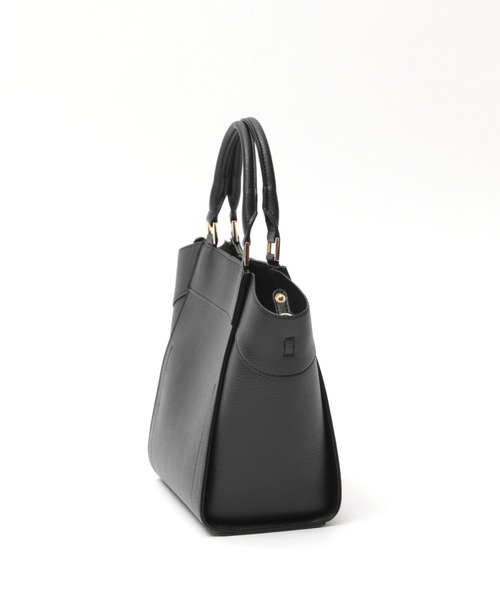 Elura（エルーラ）の「リュクスエアリー変形ショルダー（ハンドバッグ・レディース・ベージュ/ブラック系その他/ブラック/オフホワイト・ONE SIZE）」の8枚目の写真