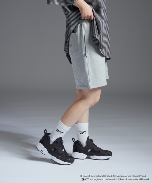 Reebok(リーボック)の「【WEB限定】【Reebok × CIAOPANIC TYPY】スウェットショートパンツ(スウェットパンツ・レディース・ネイビー/ライトグレー・MEDIUM)」の11枚目の写真