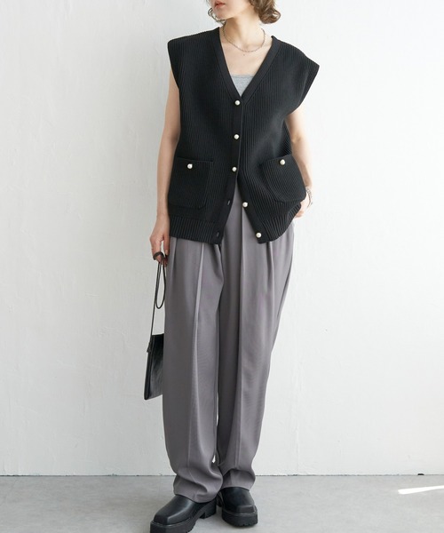 notch.（ノッチ）の「パールボタンベスト（ベスト・レディース・オフホワイト/ブラック/チャコールグレー・M）」の16枚目の写真