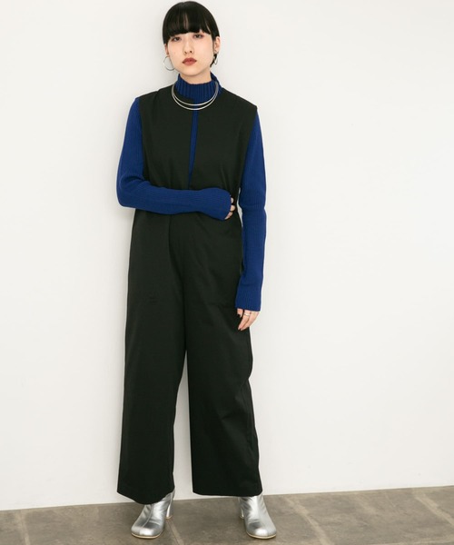 KBF(ケイビーエフ)の「キーネックサロペット(サロペット/オーバーオール・レディース・ブラック/ベージュ系その他・36/38)」の2枚目の写真