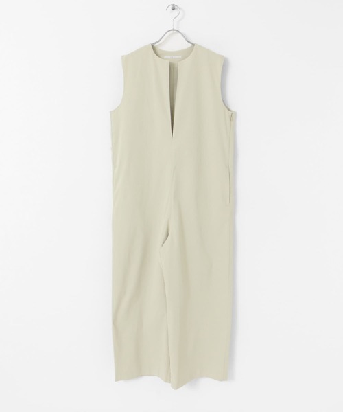 KBF(ケイビーエフ)の「キーネックサロペット(サロペット/オーバーオール・レディース・ブラック/ベージュ系その他・36/38)」の4枚目の写真