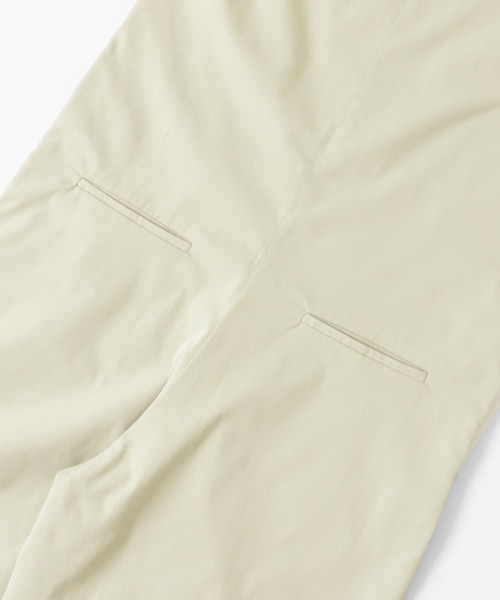 KBF(ケイビーエフ)の「キーネックサロペット(サロペット/オーバーオール・レディース・ブラック/ベージュ系その他・36/38)」の7枚目の写真