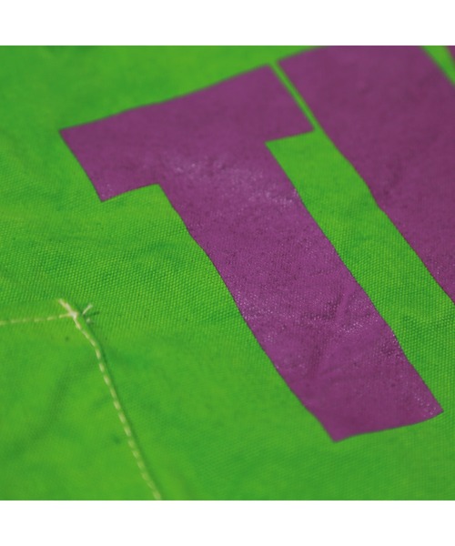 TMT（ティーエムティー）の「CANVAS TOTE BAG(TMT)（トートバッグ・メンズ・レッド/パープル/グリーン/イエロー/ブラック/ネイビー/サックスブルー・FREE）」の13枚目の写真