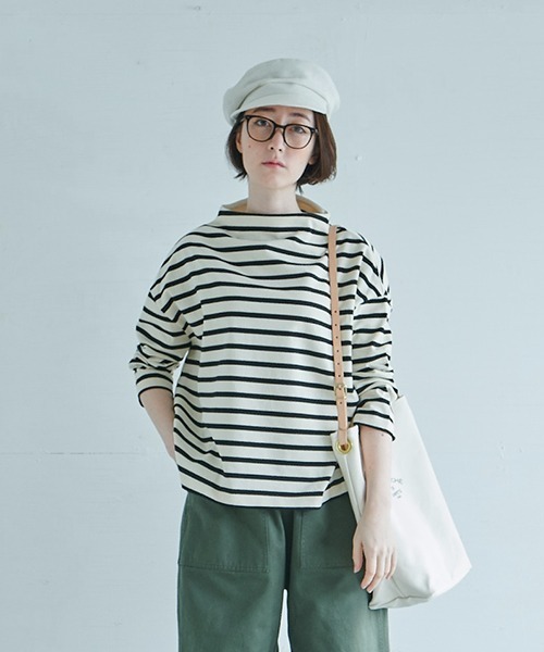 NARU FACTORY（ナルファクトリー）の「デラヴェボーダーポーセリンシャツ（Tシャツ/カットソー・レディース・ホワイト×ブラック/グレー×ホワイト/グレイッシュベージュ/ブラック×ホワイト・FREE）」の9枚目の写真