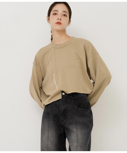 ANAP(アナップ)の「切り替えデザイン裏毛スウェットトレーナークルーネック長袖(スウェット・レディース・カーキ/ブラック/オフホワイト・FREE)」の17枚目の写真