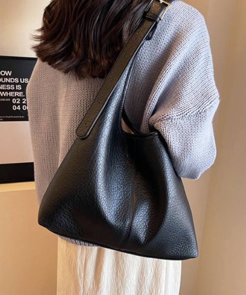 florist(フローリスト)の「【セットのポーチ付き】2WAYワンショルダーPUレザーバッグ/ボストンバッグ(ボストンバッグ・レディース・ホワイト/ブラウン/ダークブラウン/ライトブラウン/ブラック・FREE)」の14枚目の写真
