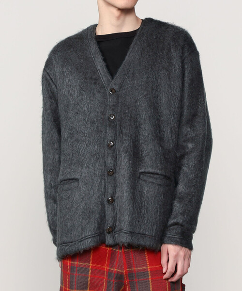MONITALY(モニタリー)の「MONITALY | 〈別注〉シャギーVネックカーディガン MEN(カーディガン/ボレロ・メンズ・ダークグレー・L/M)」の11枚目の写真