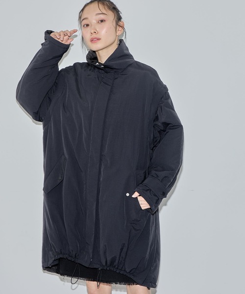 ELLEgirl（エルガール）の「マルチウェイリバーシブル中綿コート【ELLEgirl/エル ガール】（ダウンジャケット/コート・レディース・ブラック/アイボリー/オフホワイト/ブラック系その他・FREE）」の10枚目の写真