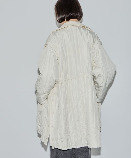 ELLEgirl（エルガール）の「マルチウェイリバーシブル中綿コート【ELLEgirl/エル ガール】（ダウンジャケット/コート・レディース・ブラック/アイボリー/オフホワイト/ブラック系その他・FREE）」の17枚目の写真