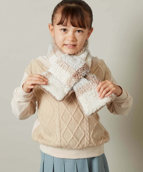 a.v.v（アーヴェヴェ）の「[KIDS]【2WAY】チェックボアリバーシブルマフラー（マフラー・キッズ・ライトブルー/ライトピンク/ベージュ・120）」の2枚目の写真