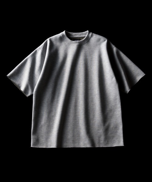 BEAMS（ビームス）の「BEAMS / カノコ天竺 クルーネック（スウェット・メンズ・ベージュ/グレー系その他/ネイビー・L/M/S/XL）」の4枚目の写真