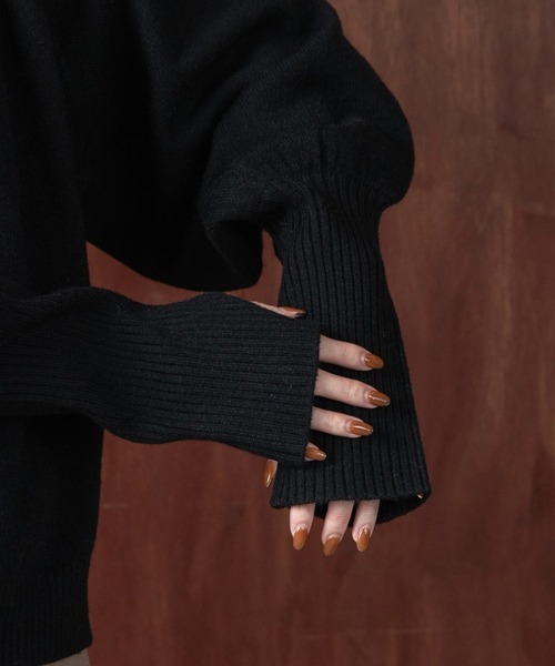 Amiur(エミレ)の「alpaca touch volume sleeve knit / アルパカタッチボリュームスリーブニット(ニット/セーター・レディース・アイボリー/ブラック/ベージュ・FREE)」の15枚目の写真