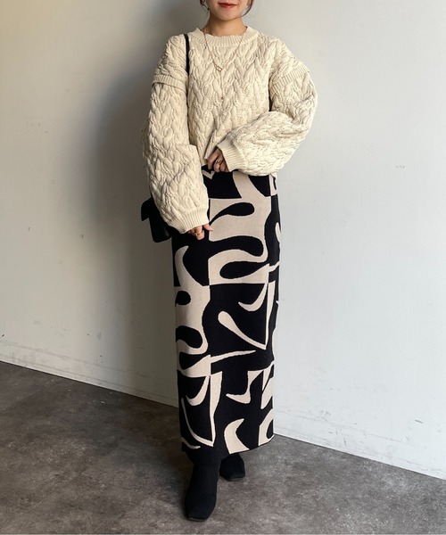 Thevon(ゼボン)の「スポンジケーブルショートニット(ニット/セーター・レディース・オレンジ/アイボリー/チャコールグレー/ブルー・FREE)」の10枚目の写真