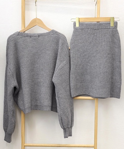 Miniministore(ミニミニストア)の「ニットセットアップ レディース 秋冬韓国(アンサンブル・レディース・グレー/ブラック/ベージュ・フリー)」の16枚目の写真