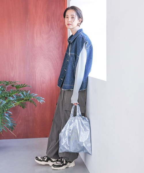 LEPSIM（レプシィム）の「ベルトボリュームスニーカー　991930（スニーカー・レディース・ブラック/オフホワイト/ベージュ・MEDIUM/LARGE）」の10枚目の写真