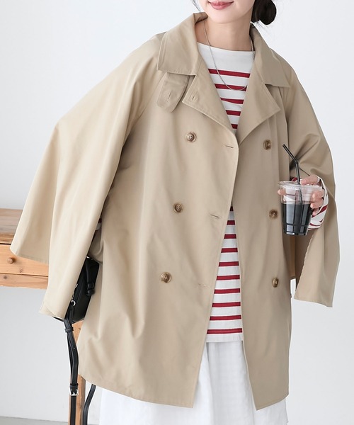 BONLECILL(ボンルシール)の「2wayスリットスリーブバックヨークショートトレンチコート テーラードカラー/スタンドカラー(トレンチコート・レディース・チャコールグレー/ブラック/アイボリー/ベージュ・FREE)」の5枚目の写真