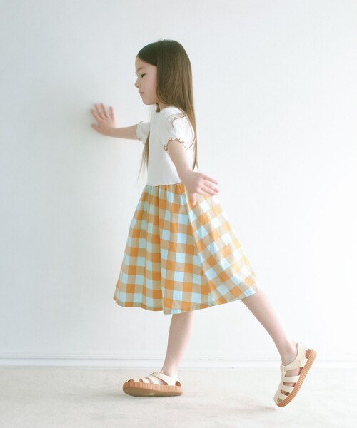 igor（イゴール）の「＜igor＞NICO CARAMELO 14cm-19cm（サンダル・キッズ・オフホワイト・19cm/18cm/17cm/16cm/15cm/14cm）」の3枚目の写真