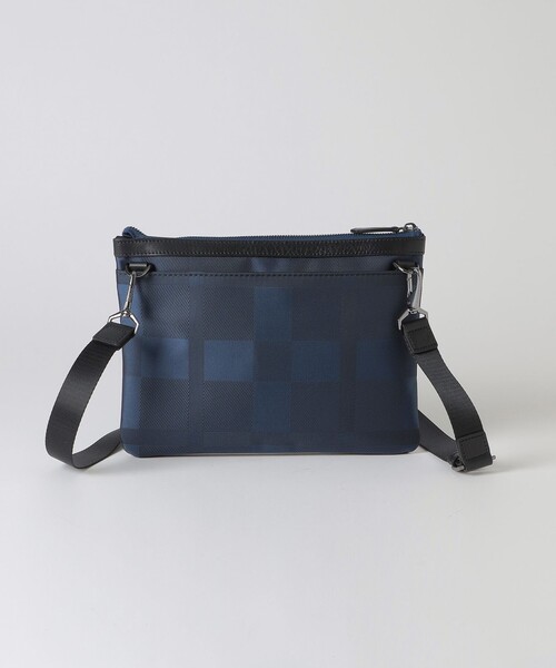 美品 ブラックレーベルクレストブリッジ ショルダーバッグ サコッシュ 軽量 コーデュラバリスティックサコッシュ（バッグ）｜BLACK LABEL