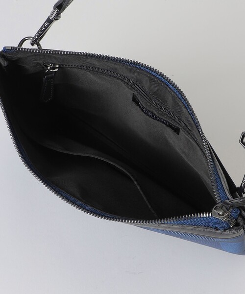 【極美品】バーバリー　ブラックレーベル　クレストブリッジ　サコッシュ ショルダー ライトウェイトコーデュラバリスティックサコッシュ（バッグ