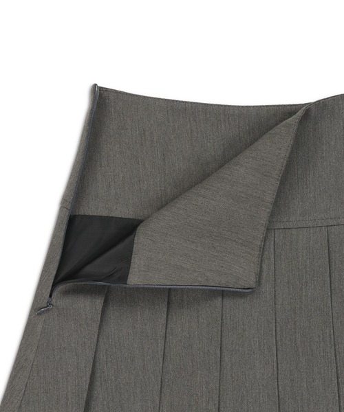 SPINNS(スピンズ)の「2ベルト付き ボックスプリーツミニスカート(スカート・レディース・ブラック/チャコール/ベージュ・M/S)」の6枚目の写真