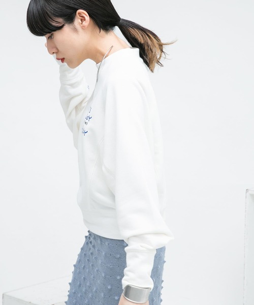 KBF(ケイビーエフ)の「ネップスウェット(Tシャツ/カットソー・レディース・オフホワイト/ネイビー・ONE)」の5枚目の写真