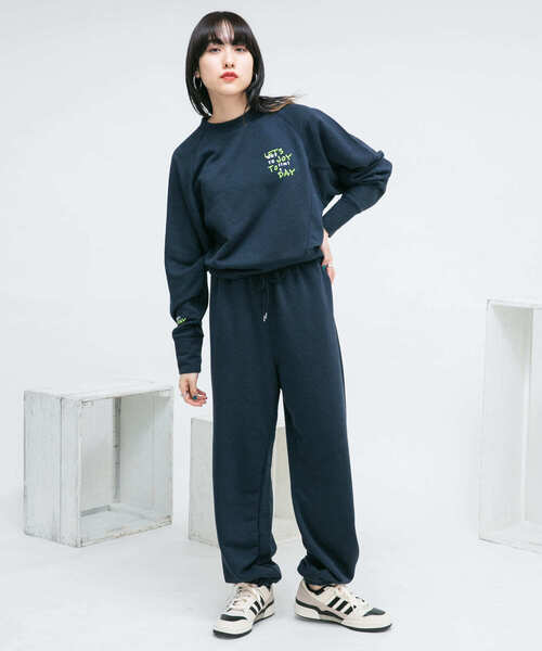 KBF(ケイビーエフ)の「ネップスウェット(Tシャツ/カットソー・レディース・オフホワイト/ネイビー・ONE)」の16枚目の写真