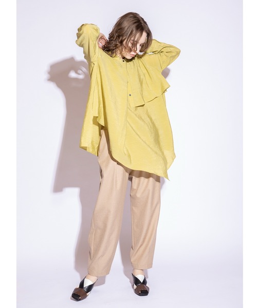 OSMOSIS（オズモーシス）の「タックフレアーブラウス（シャツ/ブラウス・レディース・イエロー/ブラック/ライトベージュ・ONE SIZE）」の13枚目の写真