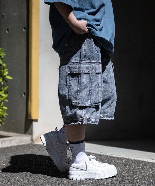 JOHN'S CLOSET(ジョンズクローゼット)の「【13】ケミカルウォッシュワイドカーゴショーツ(カーゴパンツ・メンズ・ブラック/ネイビー・MEDIUM/LARGE)」の2枚目の写真