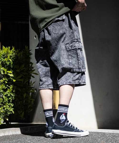 JOHN'S CLOSET(ジョンズクローゼット)の「【13】ケミカルウォッシュワイドカーゴショーツ(カーゴパンツ・メンズ・ブラック/ネイビー・MEDIUM/LARGE)」の10枚目の写真