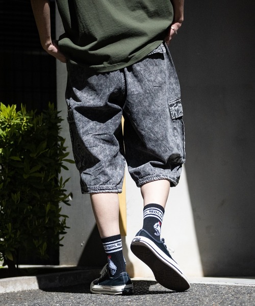 JOHN'S CLOSET(ジョンズクローゼット)の「【13】ケミカルウォッシュワイドカーゴショーツ(カーゴパンツ・メンズ・ブラック/ネイビー・MEDIUM/LARGE)」の12枚目の写真