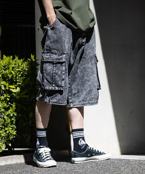 JOHN'S CLOSET(ジョンズクローゼット)の「【13】ケミカルウォッシュワイドカーゴショーツ(カーゴパンツ・メンズ・ブラック/ネイビー・MEDIUM/LARGE)」の13枚目の写真