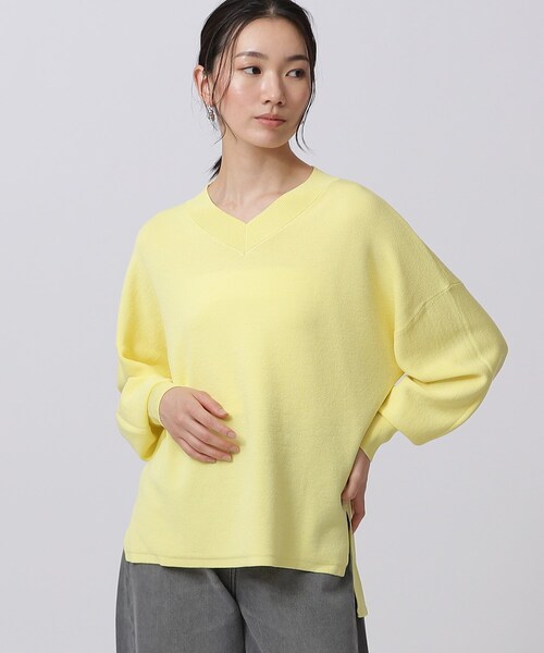 GALLEST（ギャレスト）の「◆ボリュームスリーブVネックニット（ニット/セーター・レディース・グレー/イエロー系その他/ホワイト系/グリーン系・38/34）」の16枚目の写真