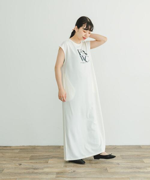 ITEMS URBANRESEARCH(アイテムズ アーバンリサーチ)の「カットジョーゼットフレンチワンピース(ワンピース・レディース・ブラウン/チャコールグレー/オフホワイト・FREE)」の5枚目の写真