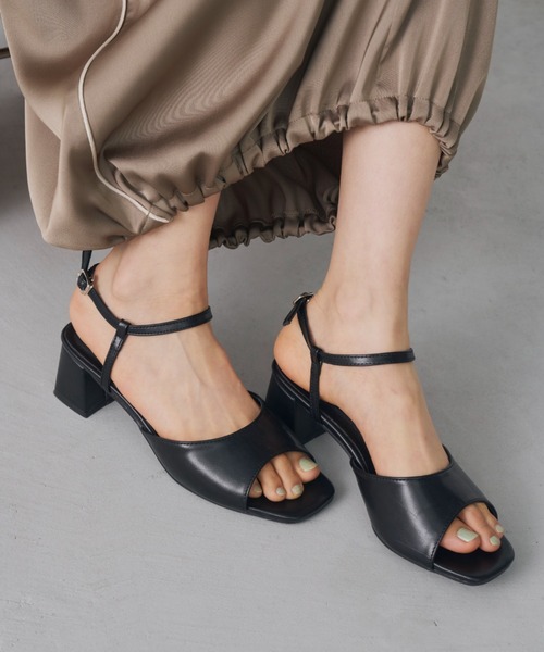 Aunt Marie's（アントマリーズ）の「ストラップカラーヒールサンダル（サンダル・レディース・レッド/ホワイト/ブラック/シルバー・L/M/S）」の21枚目の写真