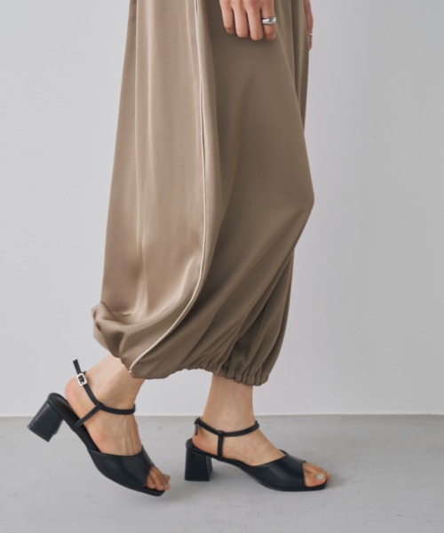 Aunt Marie's（アントマリーズ）の「ストラップカラーヒールサンダル（サンダル・レディース・レッド/ホワイト/ブラック/シルバー・L/M/S）」の17枚目の写真