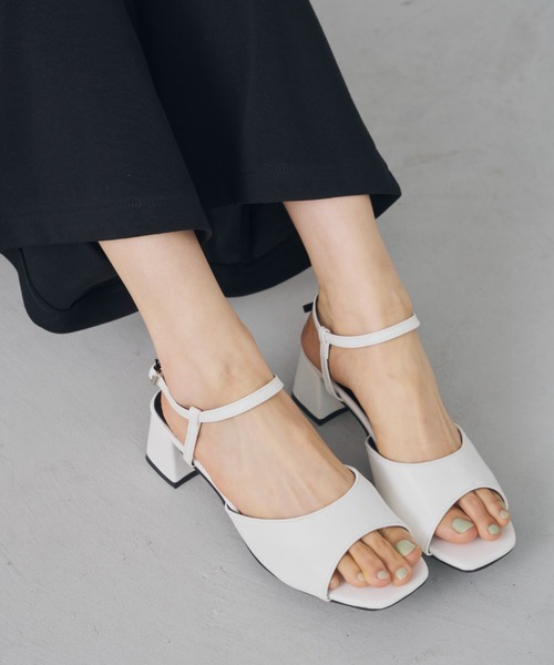 Aunt Marie's（アントマリーズ）の「ストラップカラーヒールサンダル（サンダル・レディース・レッド/ホワイト/ブラック/シルバー・L/M/S）」の7枚目の写真