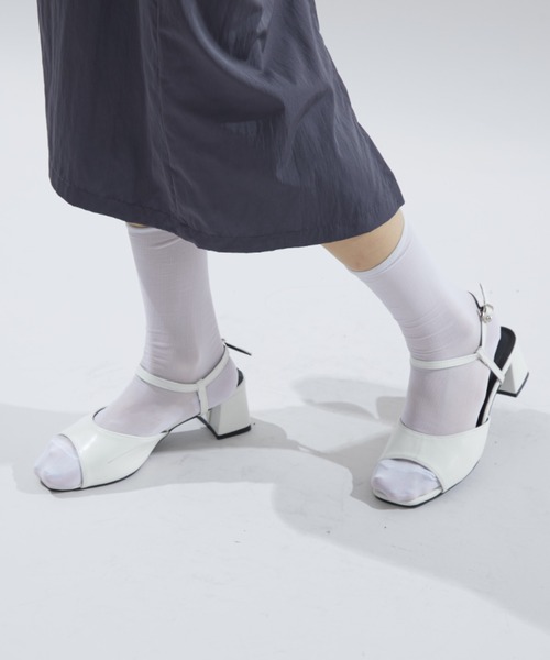 Aunt Marie's（アントマリーズ）の「ストラップカラーヒールサンダル（サンダル・レディース・レッド/ホワイト/ブラック/シルバー・L/M/S）」の14枚目の写真